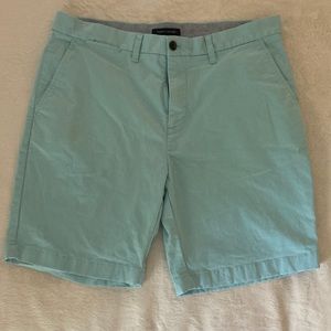 Tommy Hilfiger aqua shorts size 36